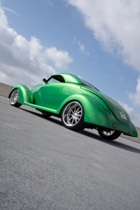 Ford Hot Rod - Image 28 of 31