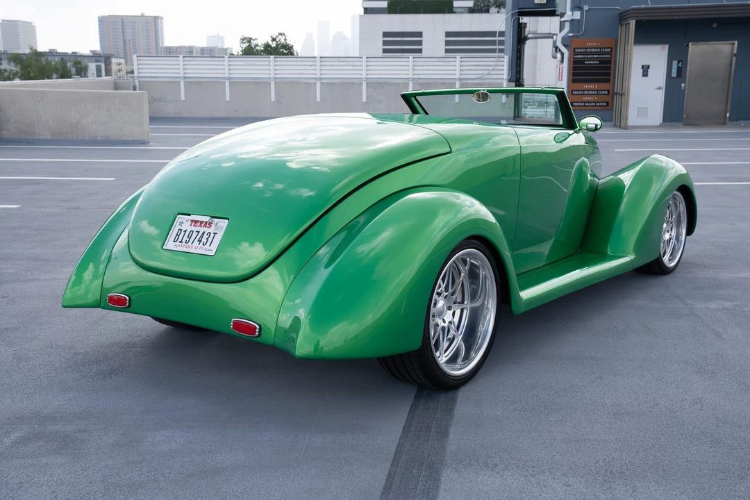 Ford Hot Rod - Image 12 of 31