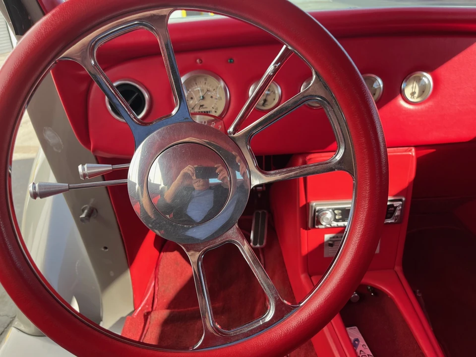 Ford Hot Rod - Image 20 of 31