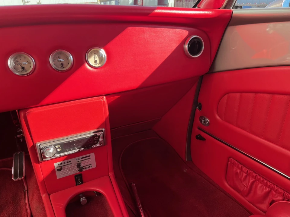 Ford Hot Rod - Image 23 of 31
