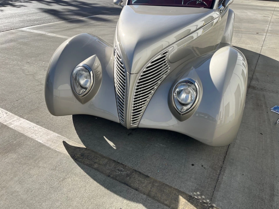 Ford Hot Rod - Image 11 of 31