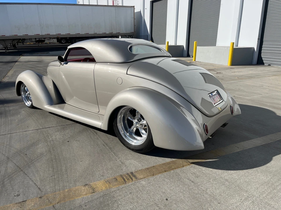 Ford Hot Rod - Image 9 of 31