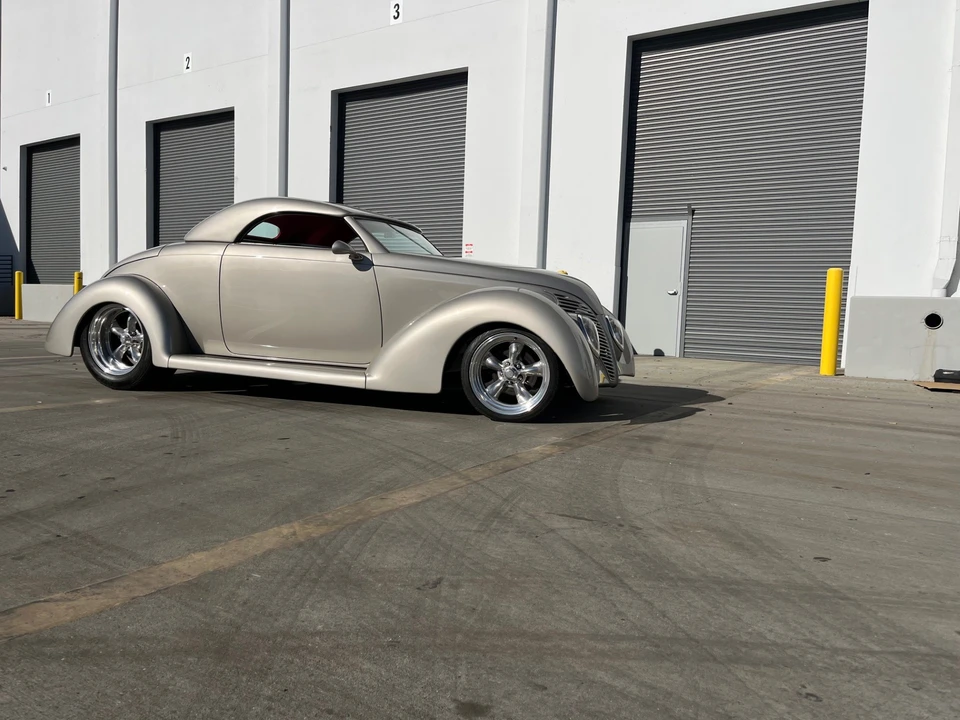 Ford Hot Rod - Image 5 of 31