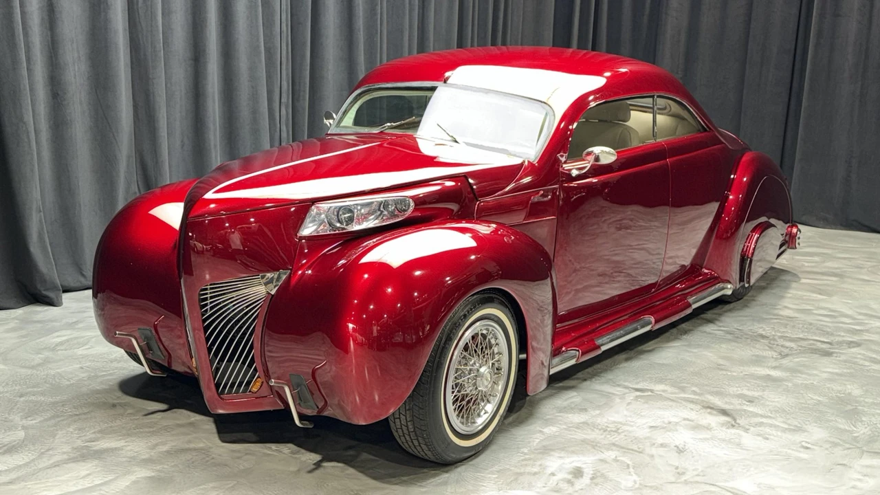 Ford Hot Rod - Image 26 of 31