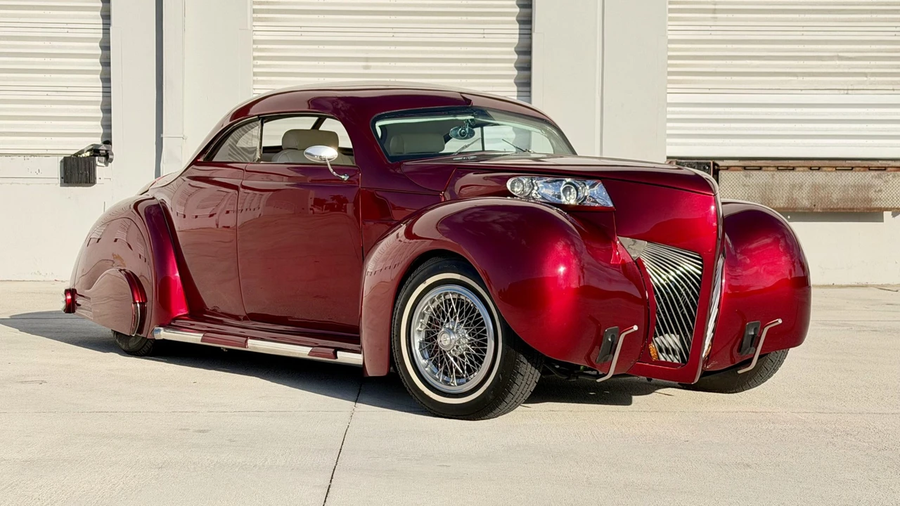 Ford Hot Rod - Image 12 of 31