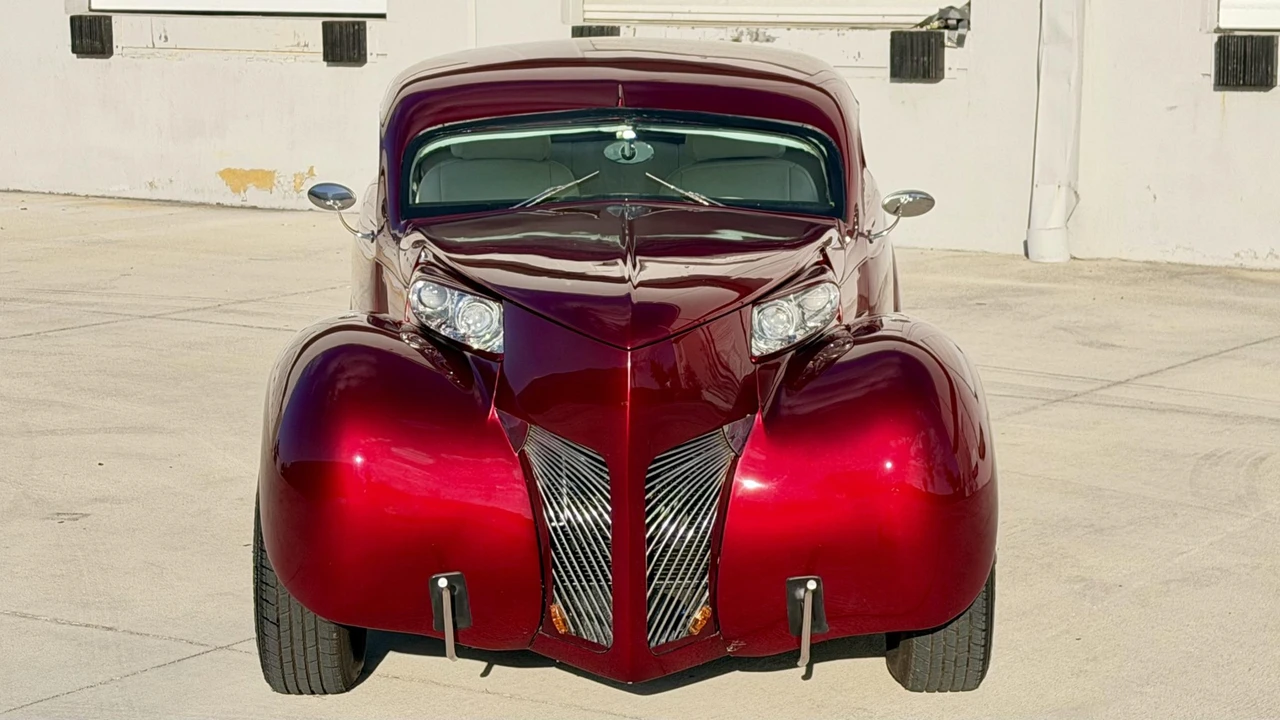 Ford Hot Rod - Image 6 of 31