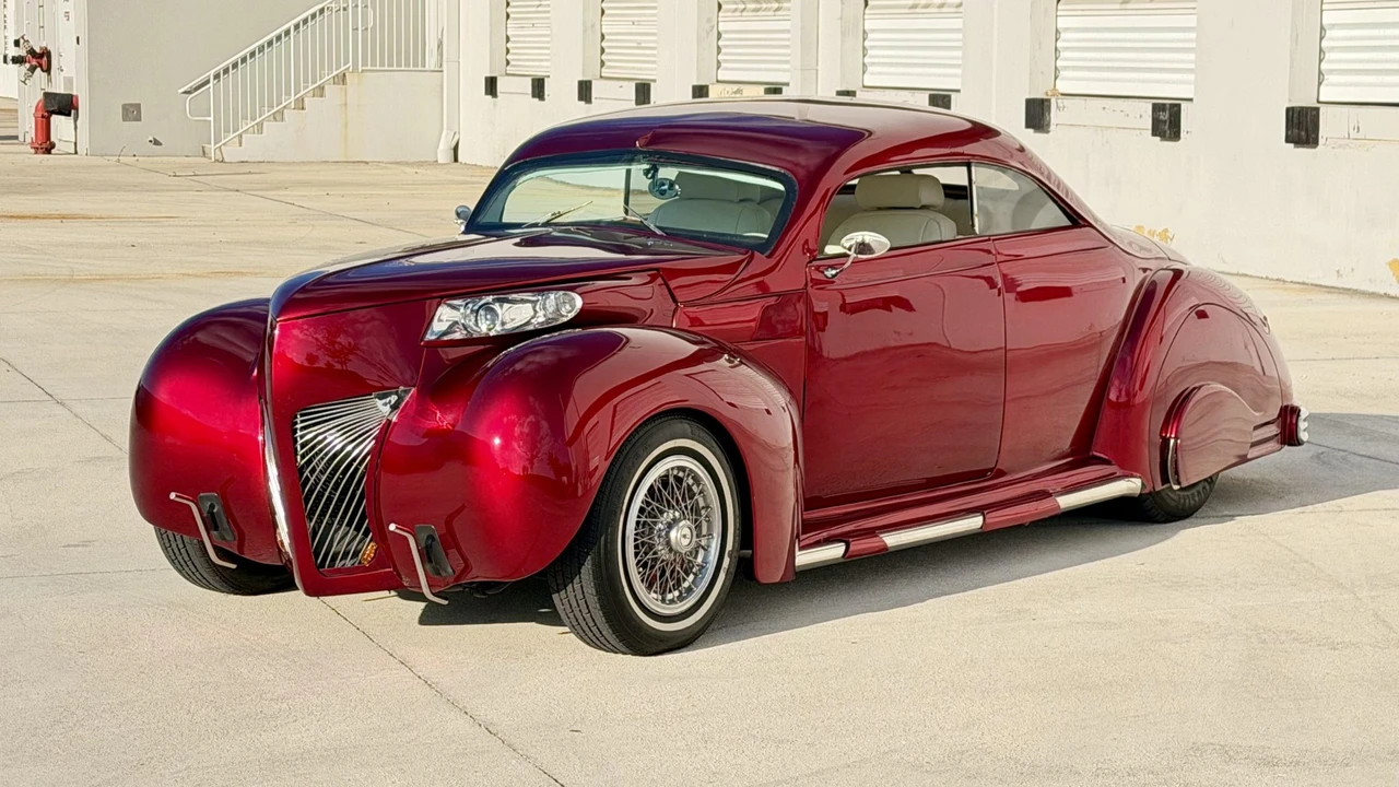Ford Hot Rod - Image 3 of 31