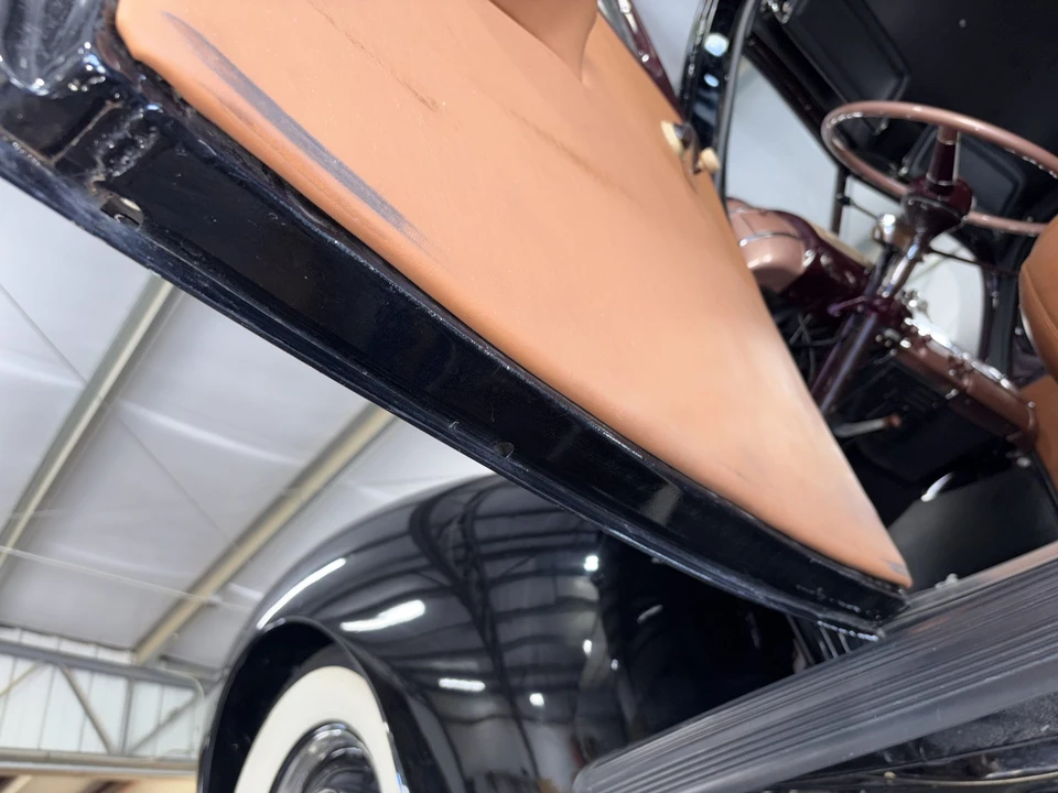 Ford Standard & Deluxe & Super Deluxe - Image 15 of 31