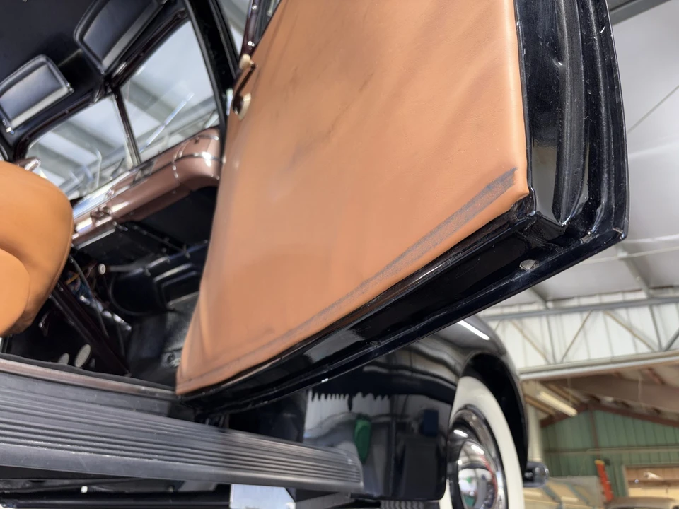 Ford Standard & Deluxe & Super Deluxe - Image 19 of 31