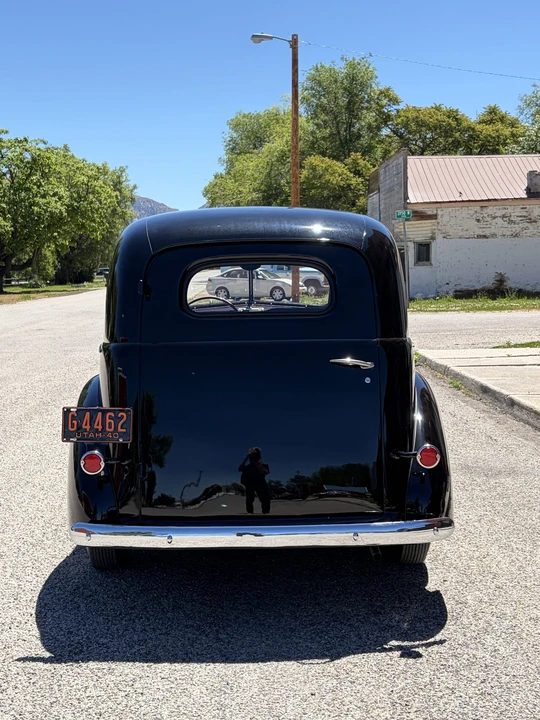 Ford Standard & Deluxe & Super Deluxe - Image 4 of 31