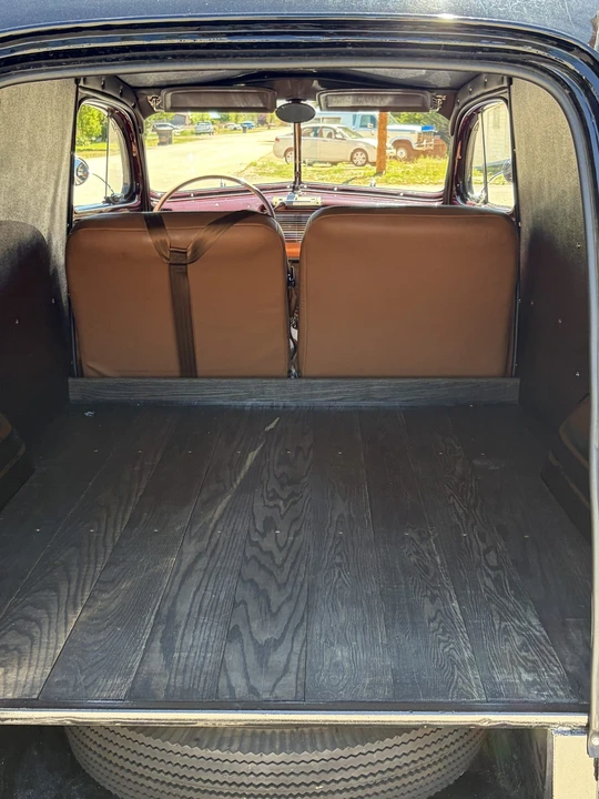 Ford Standard & Deluxe & Super Deluxe - Image 30 of 31