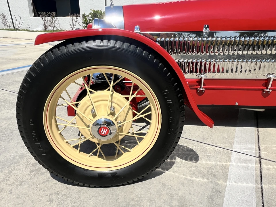 Bugatti - Image 31 of 31