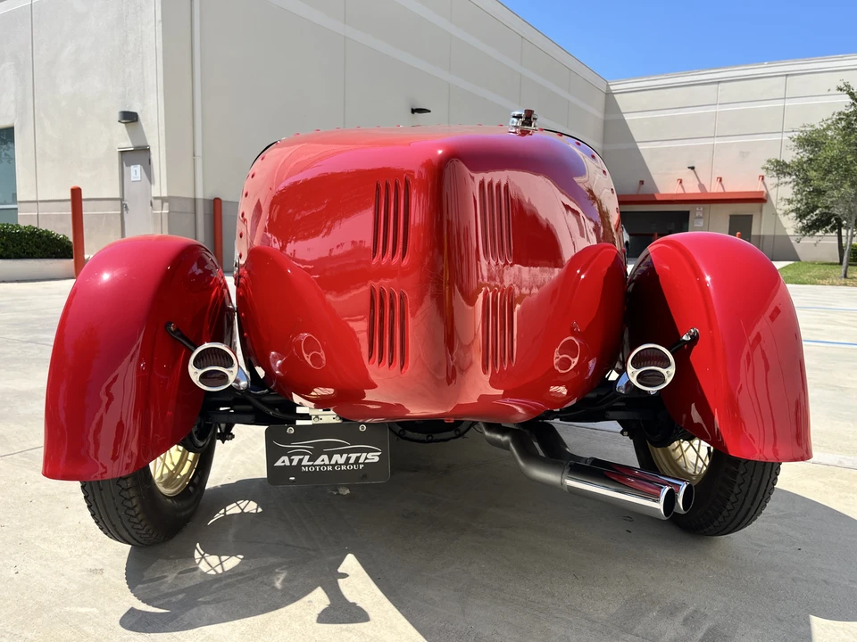 Bugatti - Image 11 of 31