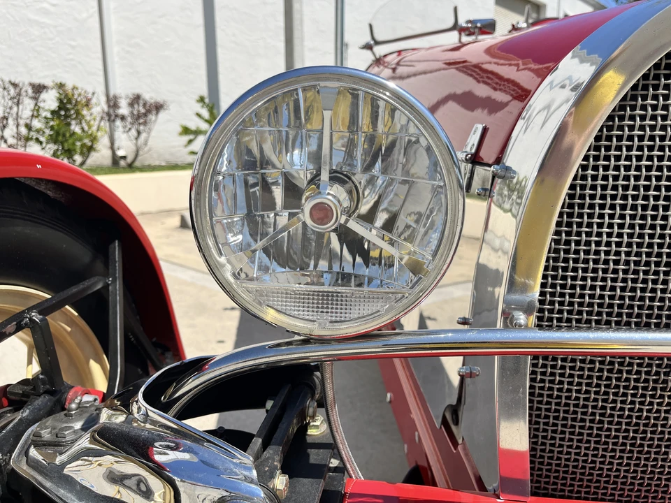 Bugatti - Image 20 of 31