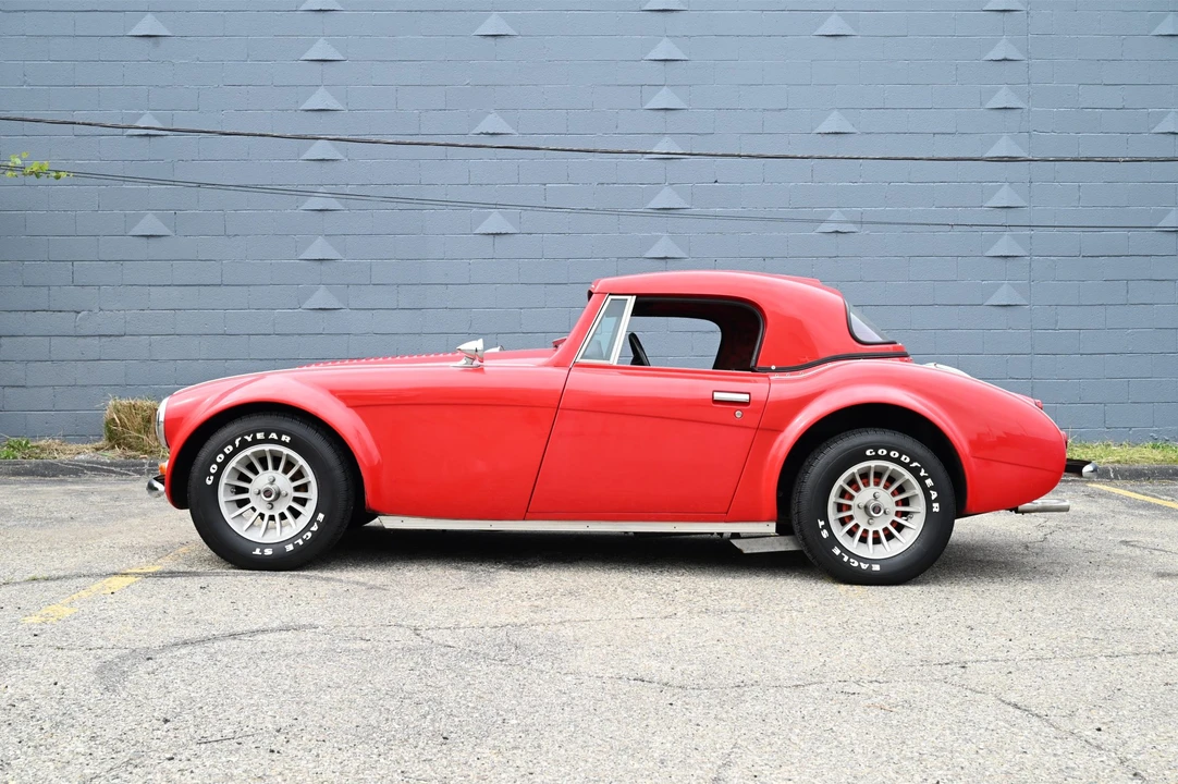 Austin-Healey - Image 21 of 31
