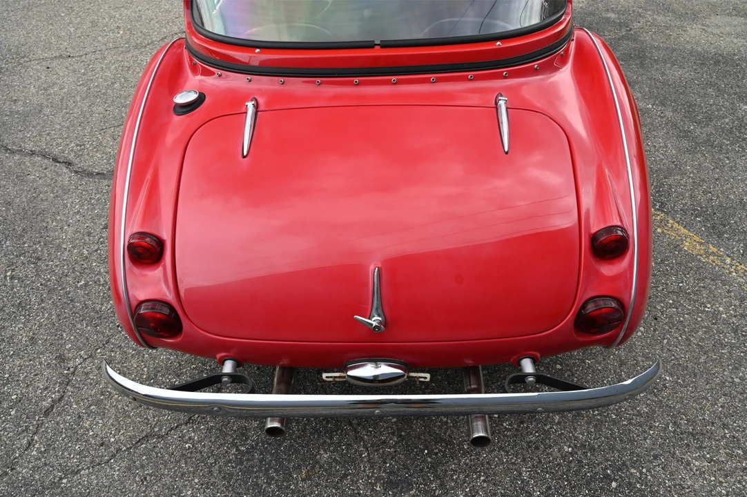 Austin-Healey - Image 28 of 31