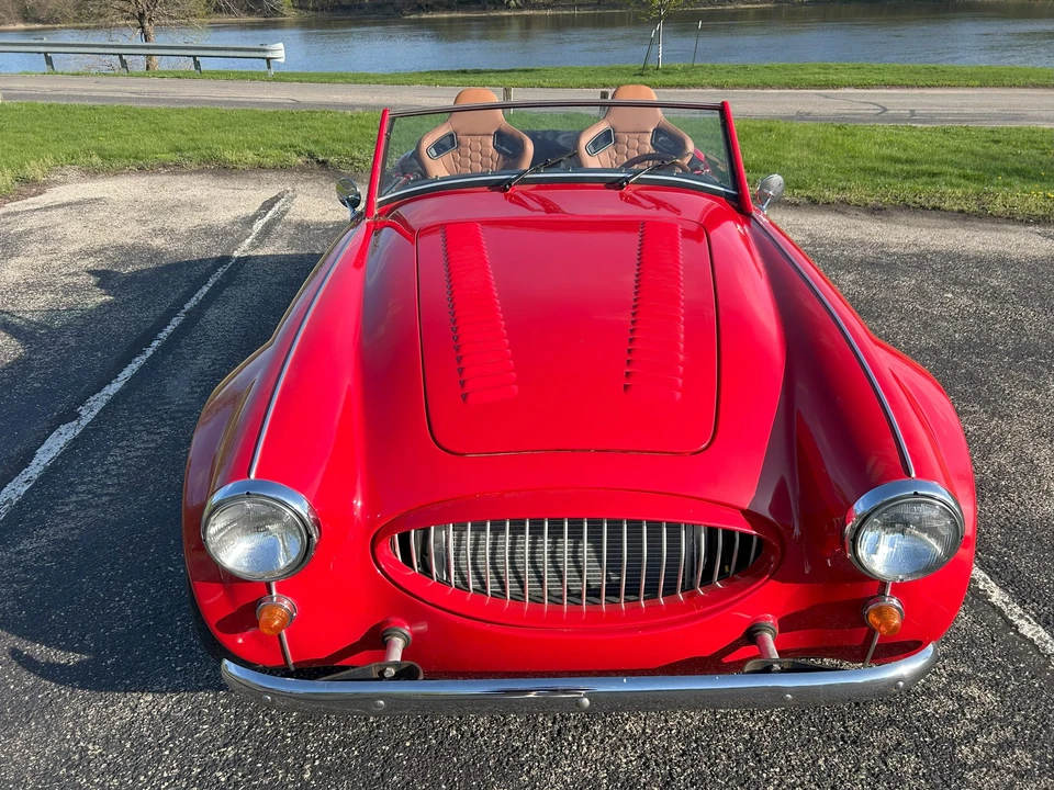 Austin-Healey - Image 7 of 31