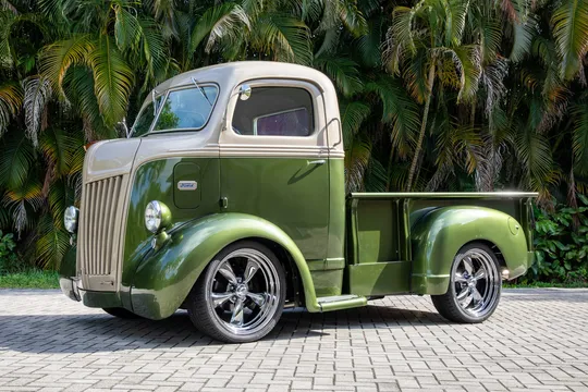 1942 Ford COE Pickup Street Rod