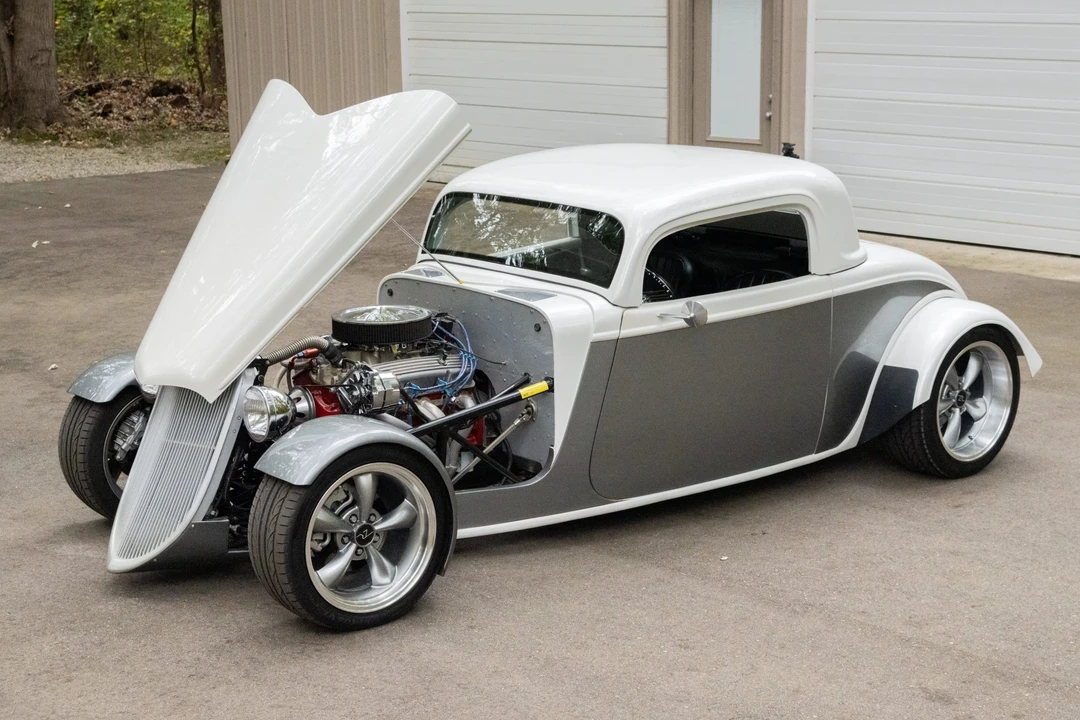 Factory Five - Image 15 of 31