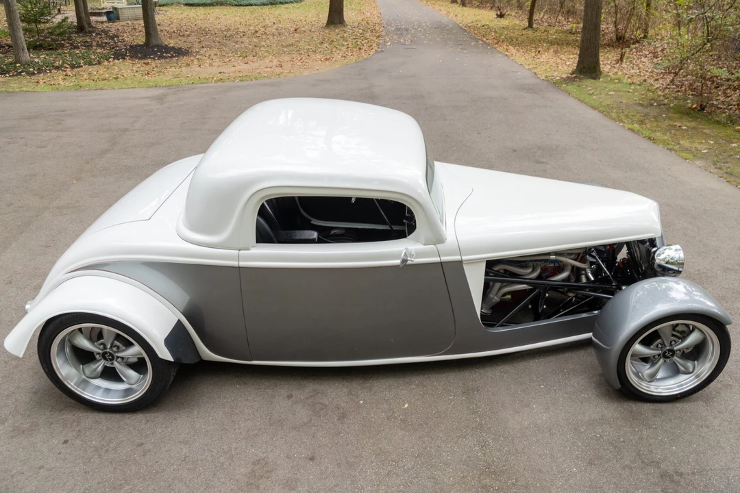 Factory Five - Image 12 of 31