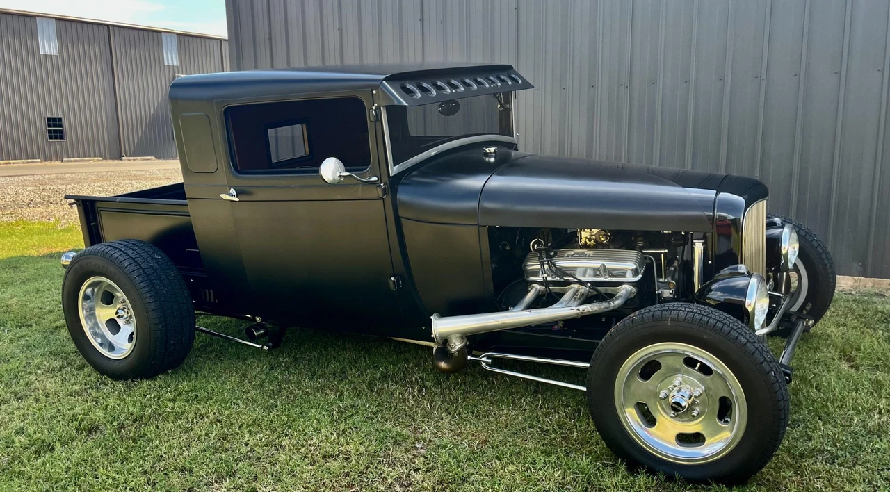 Ford Model A Pickup & Model AA - Image 8 of 31