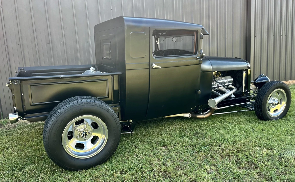 Ford Model A Pickup & Model AA - Image 5 of 31