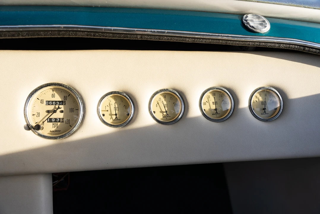 Ford Replica - Image 23 of 31