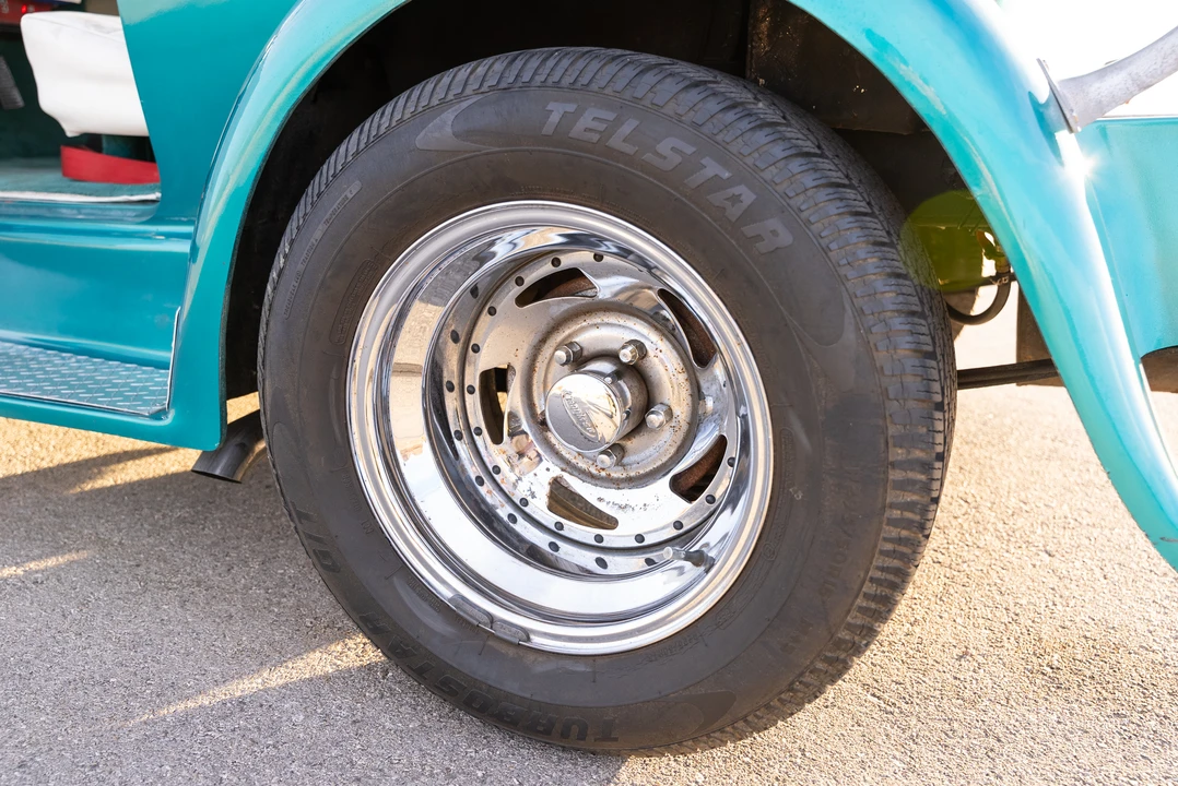 Ford Replica - Image 15 of 31