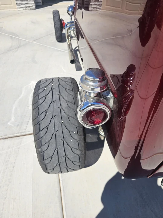 Ford Hot Rod - Image 23 of 31
