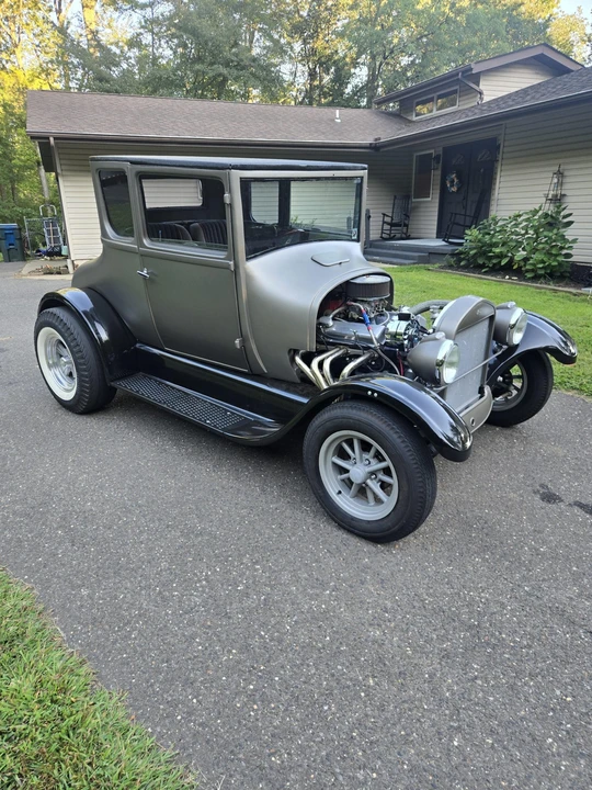 Ford Hot Rod - Image 5 of 31