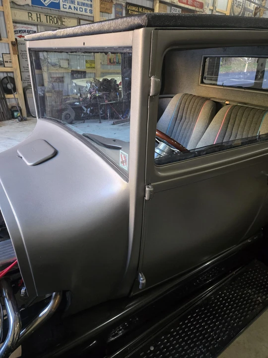 Ford Hot Rod - Image 10 of 31