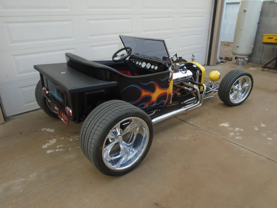 Ford Hot Rod - Image 26 of 31
