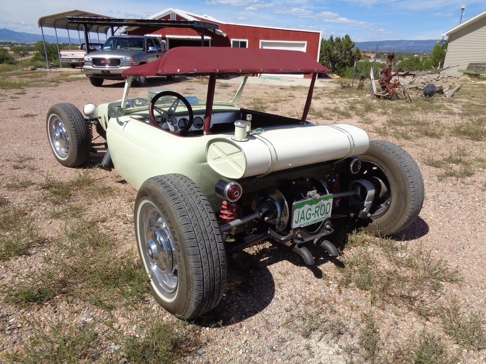 Jaguar Replica - Image 19 of 31