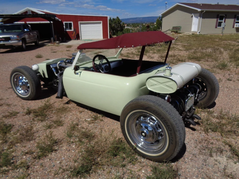 Jaguar Replica - Image 15 of 31