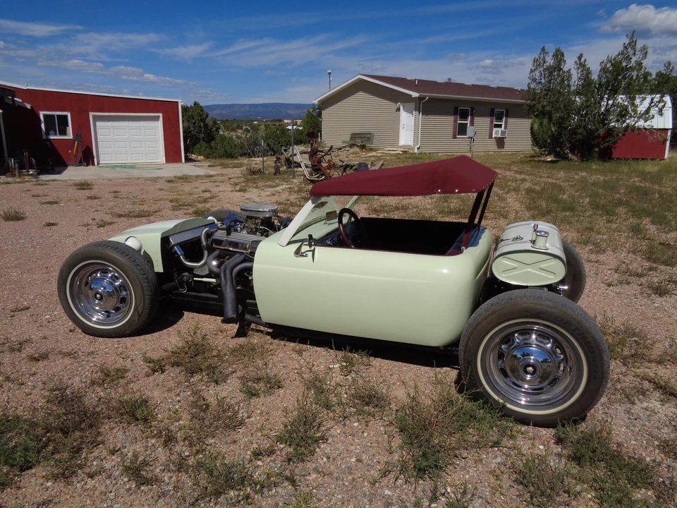 Jaguar Replica - Image 14 of 31