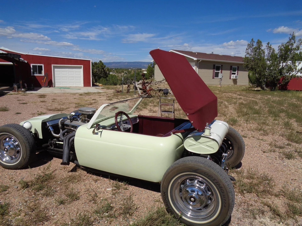 Jaguar Replica - Image 31 of 31