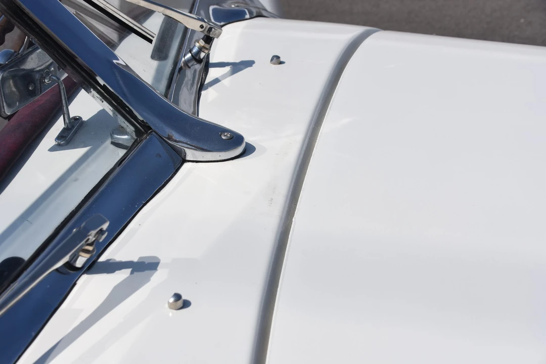 Jaguar Replica - Image 18 of 31