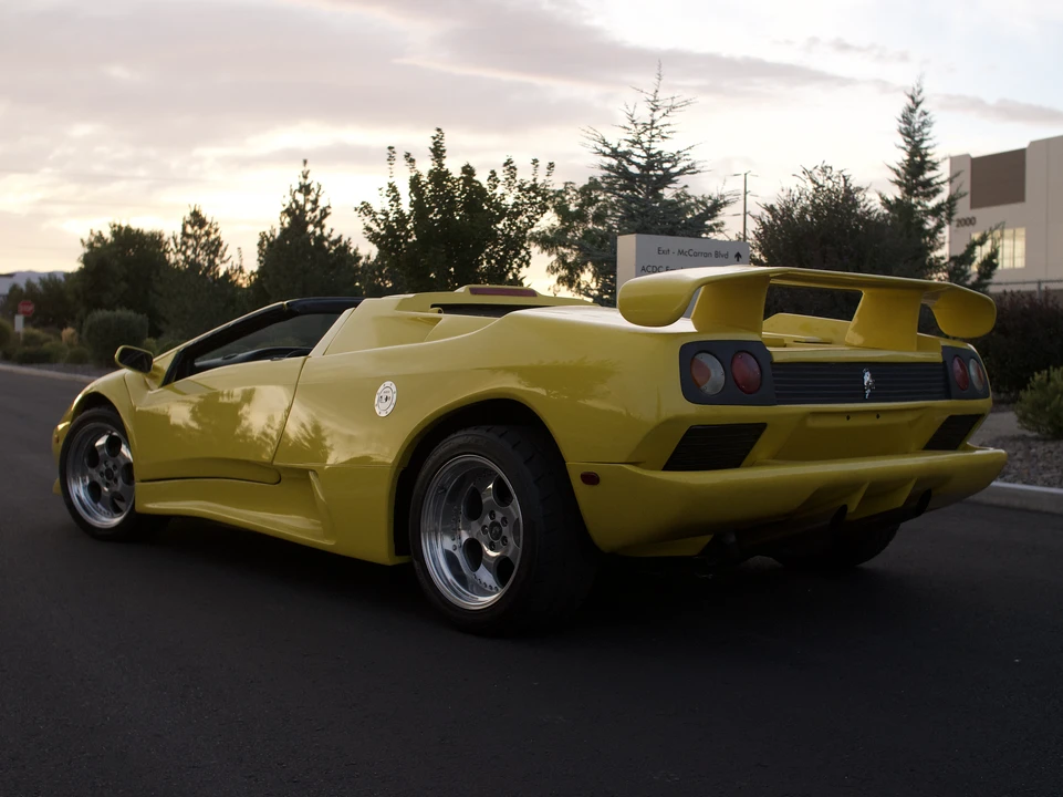 Lamborghini Diablo - Image 18 of 31