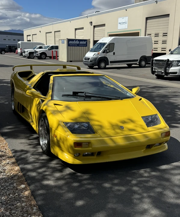 Lamborghini Diablo - Image 6 of 31