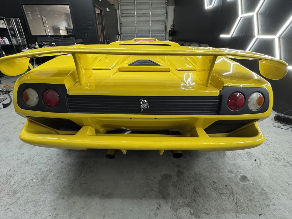 Lamborghini Diablo - Image 16 of 31