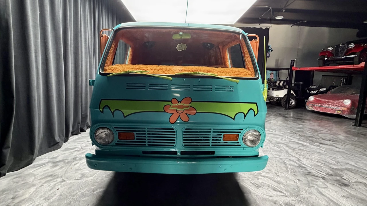 1968 Chevrolet G-Series Van - Image 23 of 31