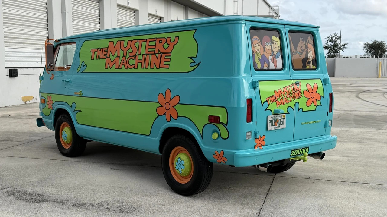 1968 Chevrolet G-Series Van - Image 12 of 31