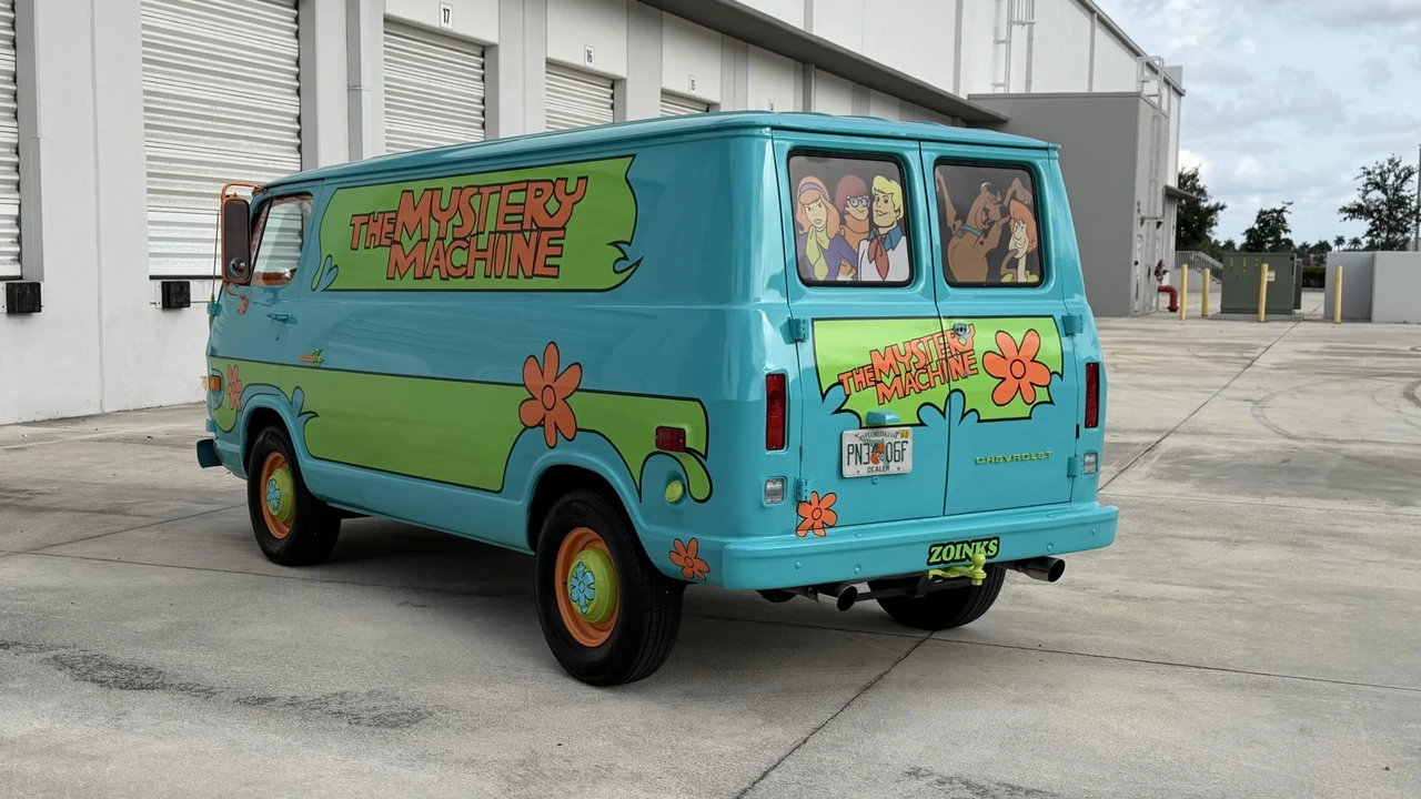 1968 Chevrolet G-Series Van - Image 13 of 31