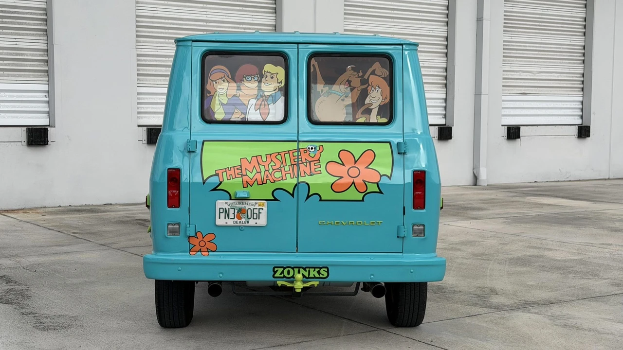 1968 Chevrolet G-Series Van - Image 16 of 31