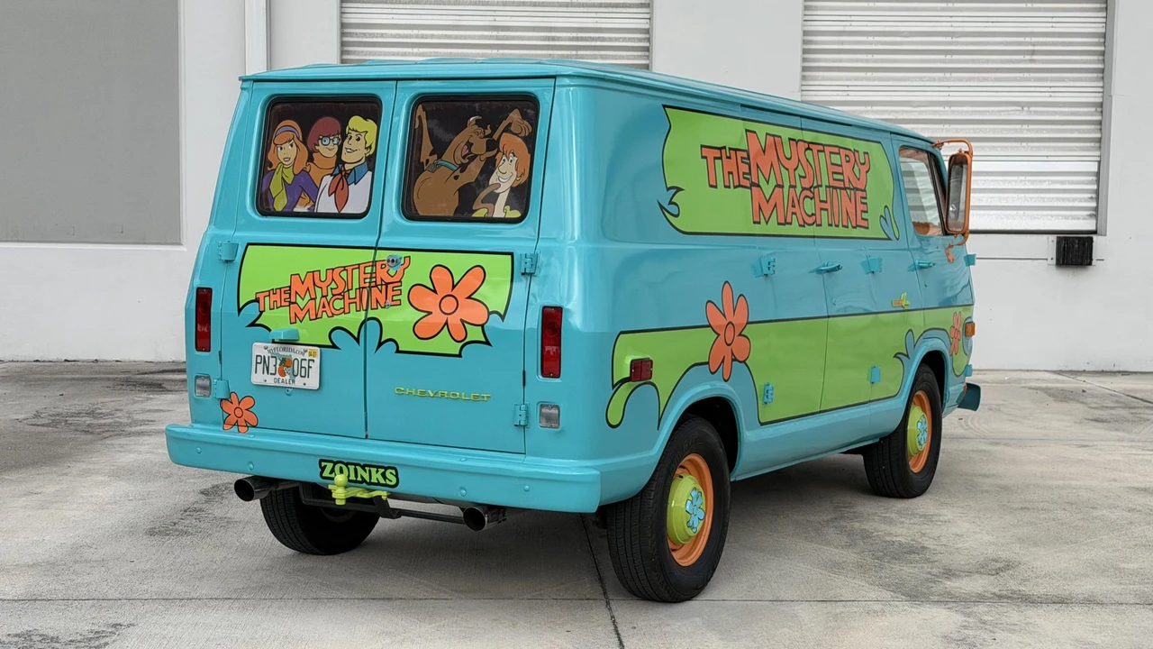 1968 Chevrolet G-Series Van - Image 19 of 31