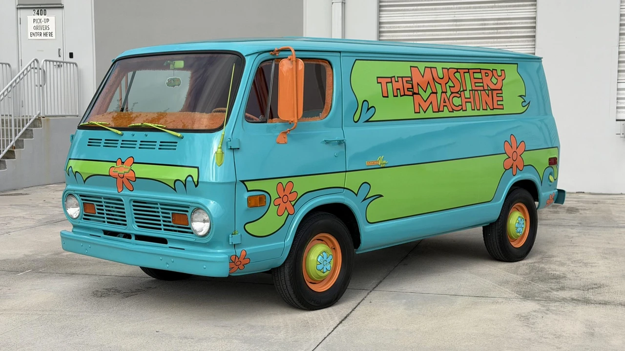 1968 Chevrolet G-Series Van - Image 10 of 31