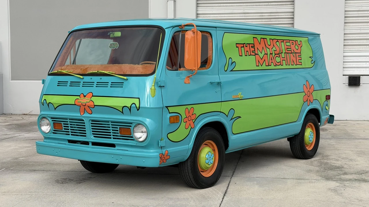 1968 Chevrolet G-Series Van - Image 9 of 31