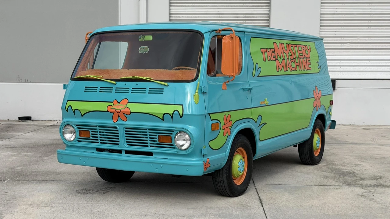 1968 Chevrolet G-Series Van - Image 8 of 31