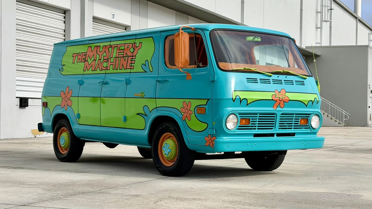 1968 Chevrolet G-Series Van - Image 2 of 31