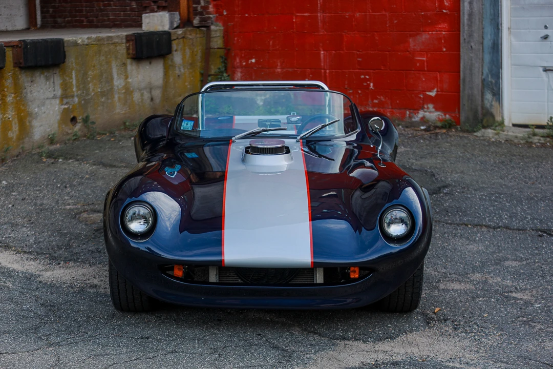 Factory Five Roadster - Image 14 of 31